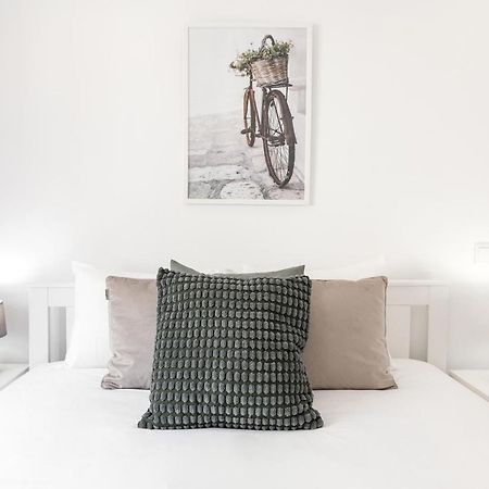 Seaside Salty Escape Apartment Nazare Exterior photo